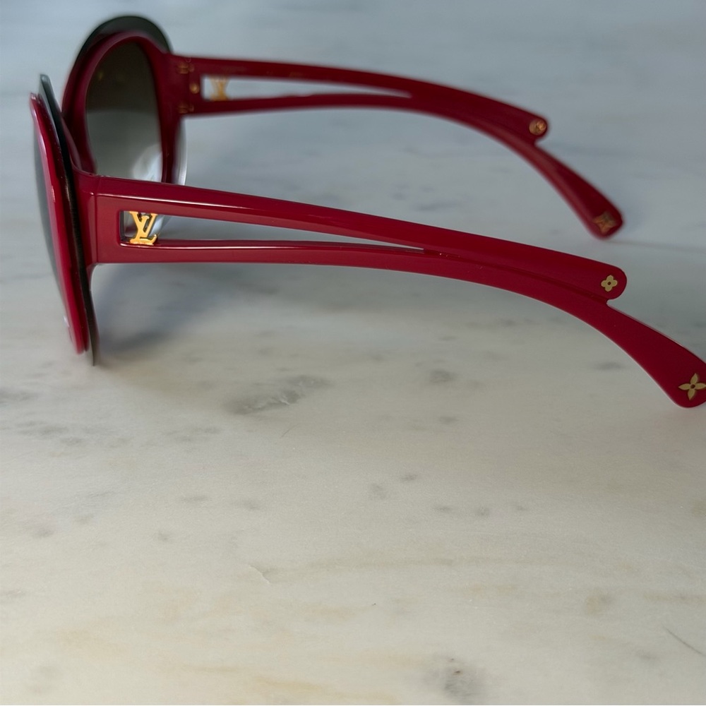 Vintage authentic Louis Vuitton shades - Picture 2 of 10